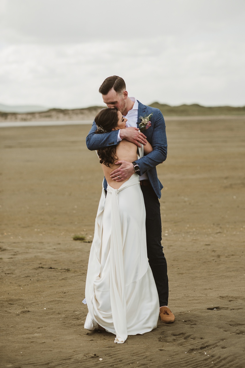 beach wedding Ireland 00029
